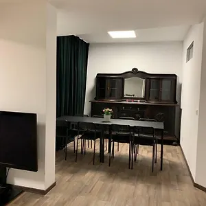 Apartment Central Private In Popular Neighborhood!, Köln